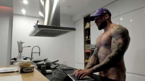 Snapshot of mealphamale chatting on 3, 6, 2026 Alpha Male online show from 3, 6, 2026