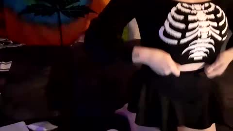 Snapshot of meateater7455 chatting on 28, 9, 2025 meateater7455 online show from 28, 9, 2025