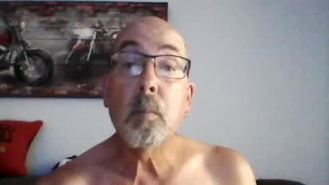 me at home online show from 27, 7, 2026