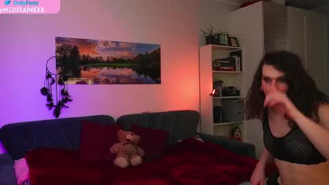 Milena online show from 18, 2, 2025