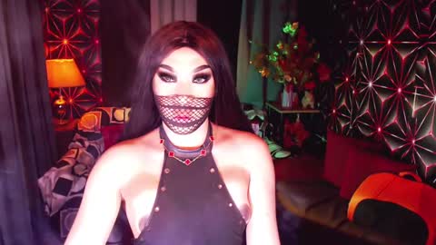 THE QUEEN ALPHA   Queen Medusa Prey online show from 10, 3, 2025