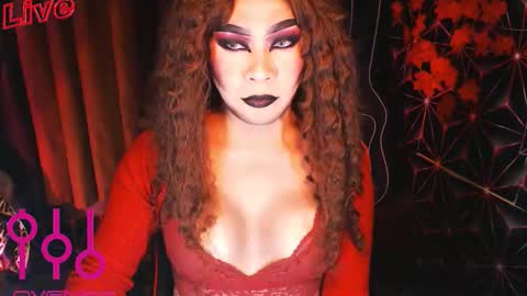 THE QUEEN ALPHA   Queen Medusa Prey online show from 23, 9, 2025