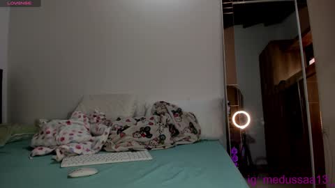 Snapshot of medussa13 chatting on 23, 12, 2024 medussa13 online show from 23, 12, 2024