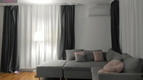 Snapshot of medussaeyes chatting on 28, 2, 2025 MedussaEyes online show from 28, 2, 2025