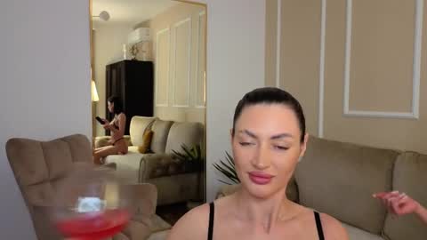 MedussaEyes online show from 25, 4, 2026