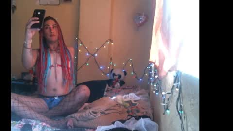 Snapshot of meduza24 chatting on 15, 2, 2025 meduza online show from 15, 2, 2025