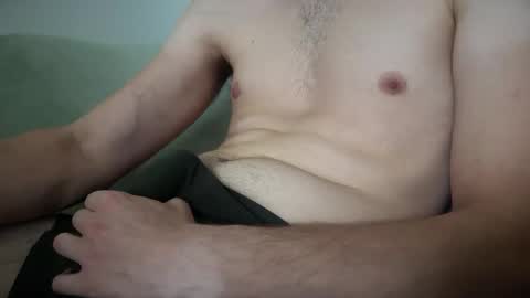 Snapshot of meeliskk95 chatting on 18, 9, 2025 meeliskk95 online show from 18, 9, 2025