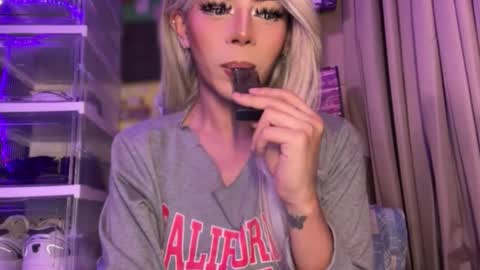 GODDESS OF ALL GODDESSES online show from 28, 4, 2026