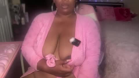 Snapshot of meetsouthernpeach chatting on 9, 6, 2026 Southern Peach online show from 9, 6, 2026