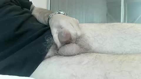 meforu21 online show from 1, 12, 2025