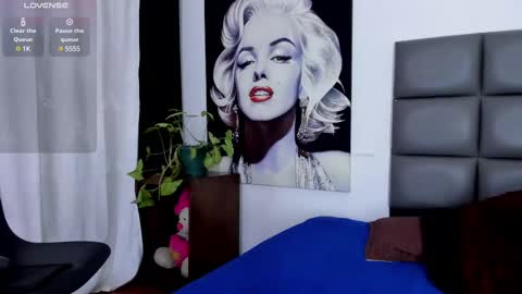 Snapshot of megan_al chatting on 25, 1, 2025 emily online show from 25, 1, 2025