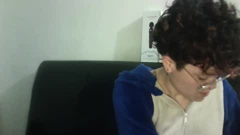 Megan and sophi online show from 2, 3, 2025