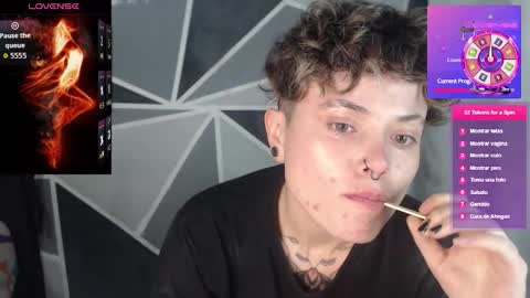 Snapshot of megan_coop3r_ chatting on 15, 12, 2025 Megan and sophi online show from 15, 12, 2025