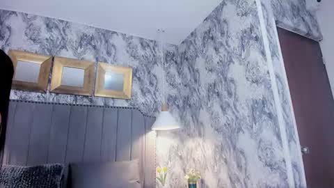 Carolina Paez online show from 13, 9, 2025