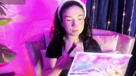     online show from 17, 4, 2026