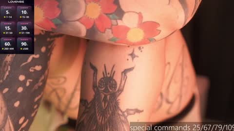 welcome guys   please  help me to reach 100 hands up Thanks  online show from 14, 12, 2024