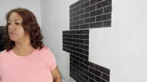 Snapshot of megan_greyxx chatting on 3, 3, 2025 megan_greyxx online show from 3, 3, 2025