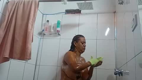 Snapshot of megan_greyxx chatting on 20, 11, 2025 megan_greyxx online show from 20, 11, 2025