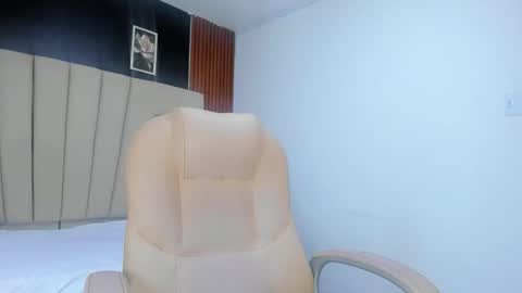 Megan online show from 4, 2, 2026