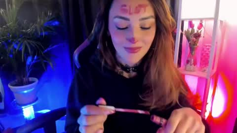    online show from 7, 3, 2025