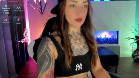    online show from 23, 4, 2026