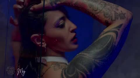    online show from 28, 4, 2026