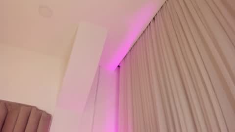   online show from 5, 12, 2024