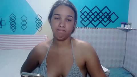 Snapshot of megan_little_ chatting on 28, 2, 2025 amanda online show from 28, 2, 2025