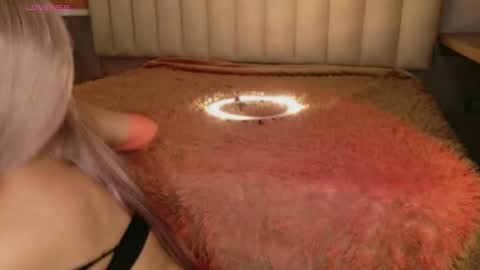     online show from 23, 4, 2026