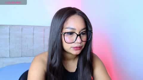 Snapshot of megan_rl chatting on 16, 12, 2025 Megan online show from 16, 12, 2025