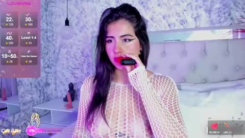 MEGAN  online show from 5, 2, 2025