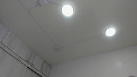 megan online show from 28, 10, 2025