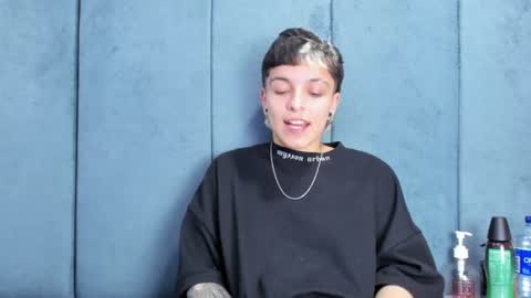 megan_thompsonn_ online show from 14, 6, 2026