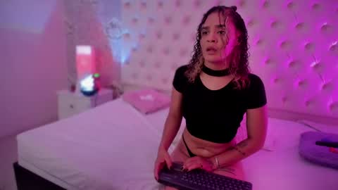 megan_tower online show from 15, 9, 2025