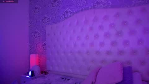 megan_tower online show from 25, 9, 2025