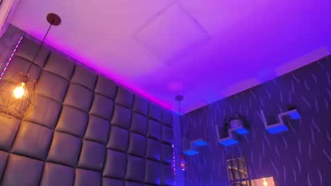 Megan online show from 27, 4, 2026