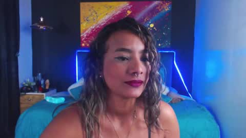 M E G A N   online show from 29, 1, 2025