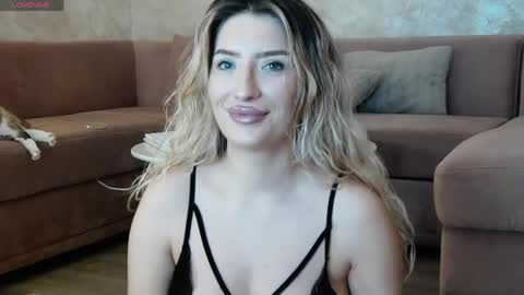 Snapshot of meganblazex chatting on 13, 5, 2026 Megan online show from 13, 5, 2026