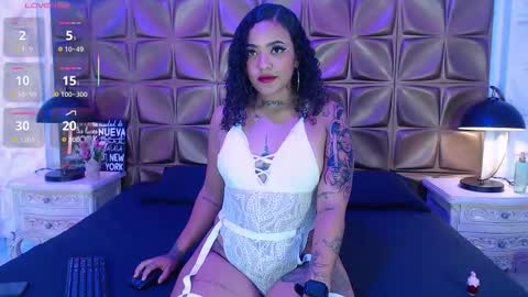 Snapshot of meganlarsson chatting on 21, 10, 2025 meganlarsson online show from 21, 10, 2025