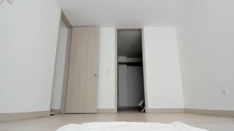 Snapshot of meganmir1 chatting on 9, 3, 2025 meganmir1 online show from 9, 3, 2025