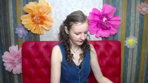 MeganPirs online show from 7, 4, 2026