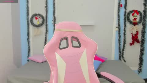 Megan Queen online show from 30, 12, 2024