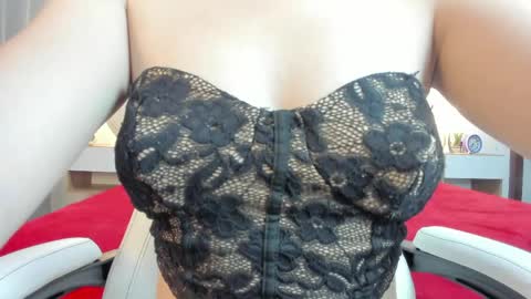 Megan Queen online show from 25, 5, 2026