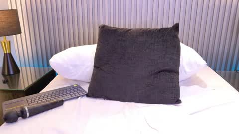 Megan  online show from 21, 4, 2026