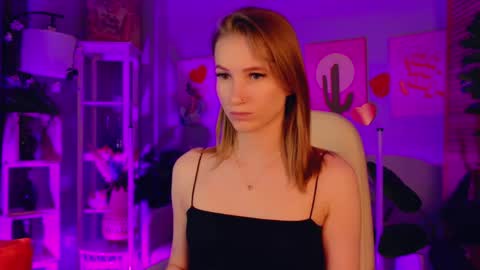 megan online show from 27, 4, 2026