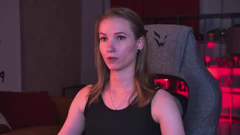 Snapshot of meganrodgers chatting on 11, 7, 2026 megan online show from 11, 7, 2026