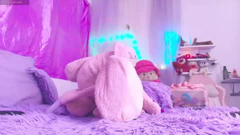 Megan online show from 14, 6, 2026