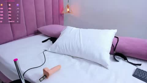 Megan  online show from 21, 4, 2026