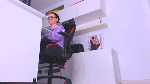 Megan online show from 9, 2, 2025