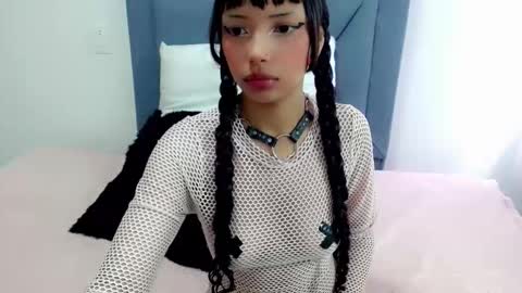 megan online show from 24, 11, 2025